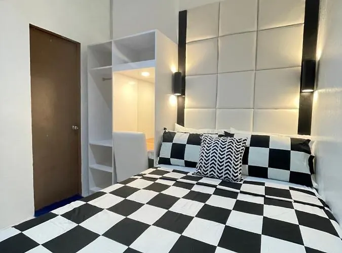 Budget Hostel *