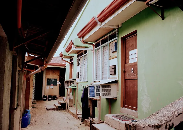 Hostel Budget