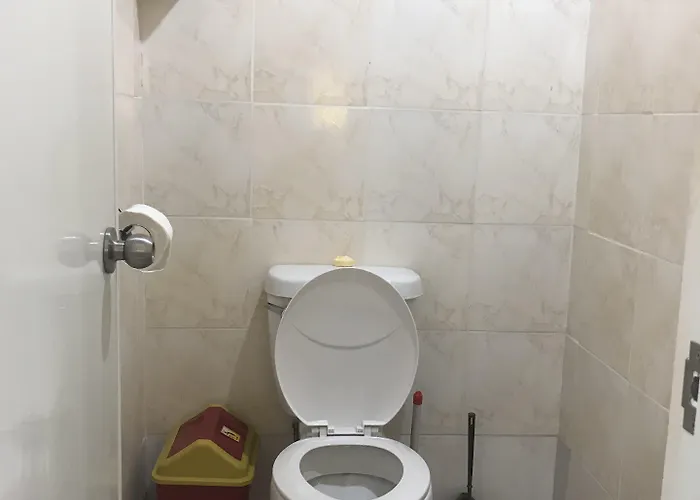 Budget Hostel *